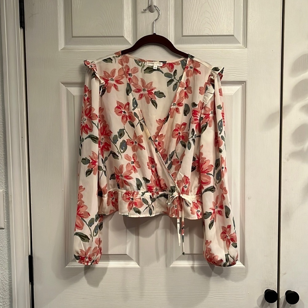 Society Stitch brand size L long sleeve floral print blouse